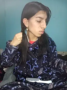 Ariell Kieran online show from 01/08/26, 03:31