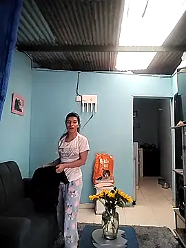 Ariell Kieran online show from 04/04/26, 07:33