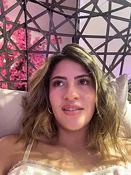 Snapshot of Andrea18_blonde chatting on 01/18/26, 03:16 Andrea18 blonde online show from 01/18/26, 03:16