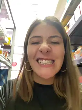 Snapshot of Andrea18_blonde chatting on 02/26/26, 03:44 Andrea18 blonde online show from 02/26/26, 03:44