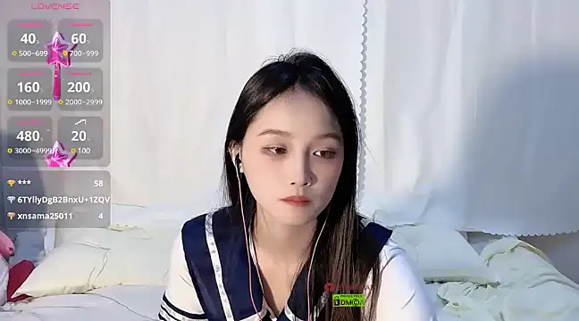 xunian71O online show from 02/10/25, 06:03