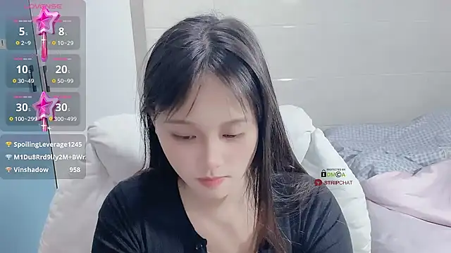 xunian71O online show from 02/24/25, 04:05