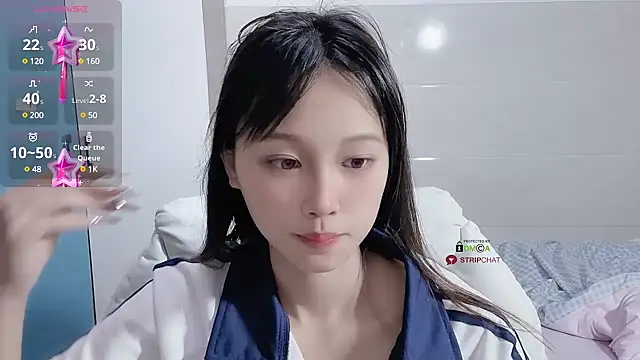 xunian71O online show from 02/25/25, 05:19