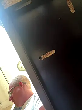 ClimbedCaelum online show from 11/01/25, 08:22