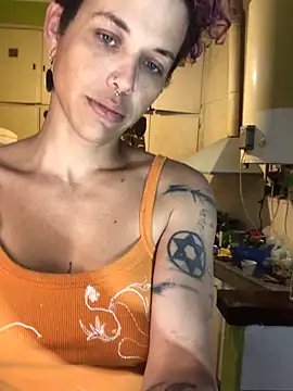 Snapshot of Penygirl chatting on 10/19/25, 07:09 Penygirl online show from 10/19/25, 07:09