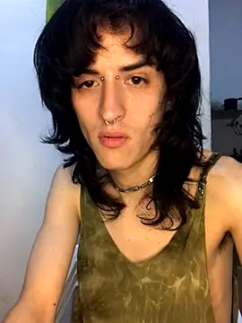 Snapshot of Penygirl chatting on 11/24/25, 12:10 Penygirl online show from 11/24/25, 12:10