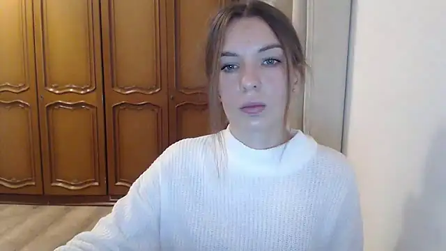 Snapshot of aurora_lust chatting on 11/13/25, 06:34 aurora lust online show from 11/13/25, 06:34