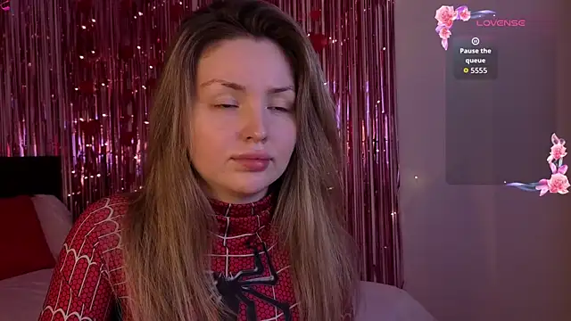 Lora Rosee online show from 04/08/26, 11:10