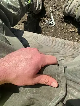 Snapshot of dominationmybigdick chatting on 03/13/25, 07:39 dominationmybigdick online show from 03/13/25, 07:39