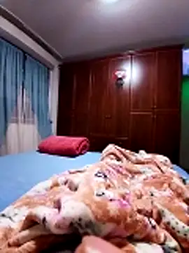 Snapshot of dominationmybigdick chatting on 12/15/25, 08:02 dominationmybigdick online show from 12/15/25, 08:02