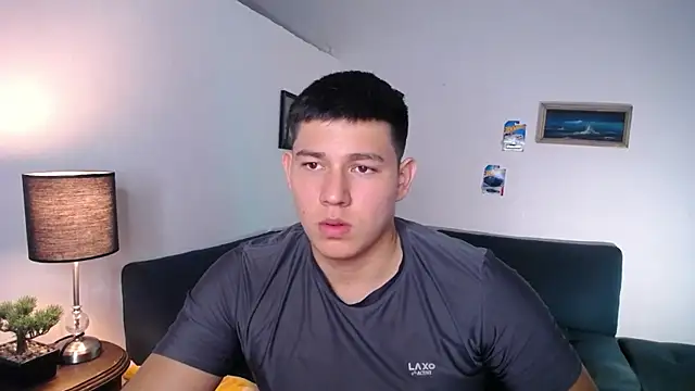 JamesCr  online show from 02/17/26, 01:35