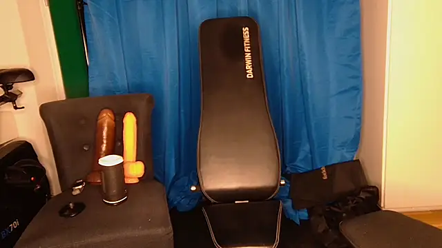 Snapshot of MarkusCH chatting on 01/07/26, 06:21 MarkusCH online show from 01/07/26, 06:21