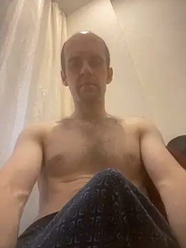 LynnAhNight online show from 09/23/25, 03:20