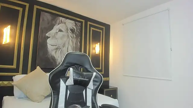 tiffanny doll  online show from 02/27/26, 12:38