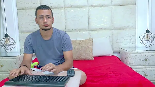 ThaliaANDNicholas online show from 03/04/25, 07:54