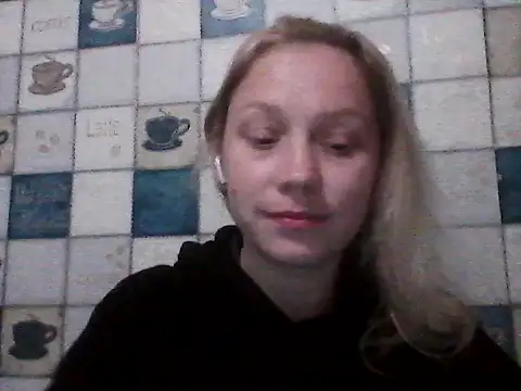 Snapshot of Anna_wey chatting on 04/18/26, 06:01 Anna wey online show from 04/18/26, 06:01