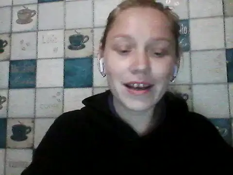 Snapshot of Anna_wey chatting on 04/19/26, 06:54 Anna wey online show from 04/19/26, 06:54