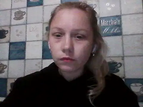 Snapshot of Anna_wey chatting on 04/21/26, 06:01 Anna wey online show from 04/21/26, 06:01