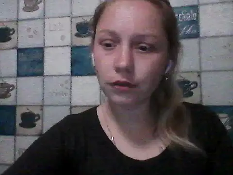 Snapshot of Anna_wey chatting on 04/28/26, 06:13 Anna wey online show from 04/28/26, 06:13
