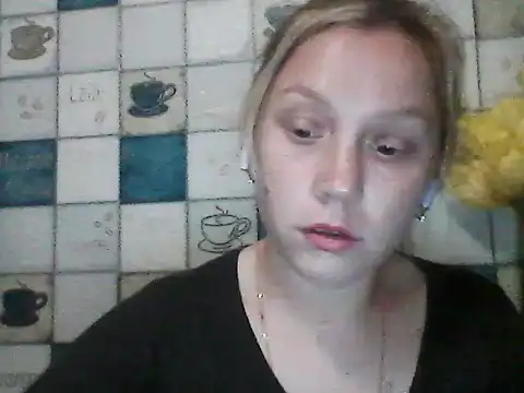 Snapshot of Anna_wey chatting on 05/19/26, 06:36 Anna wey online show from 05/19/26, 06:36