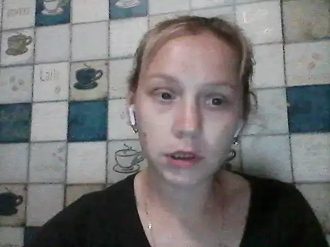 Snapshot of Anna_wey chatting on 06/03/26, 07:19 Anna wey online show from 06/03/26, 07:19