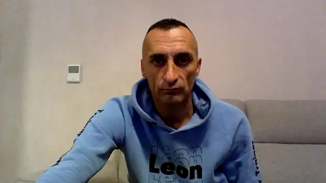 Snapshot of ANGELSANTAMARIA- chatting on 10/09/25, 11:58 ANGELSANTAMARIA- online show from 10/09/25, 11:58