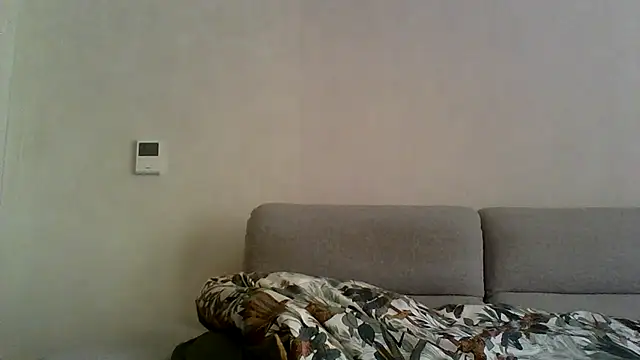 Snapshot of ANGELSANTAMARIA- chatting on 10/12/25, 03:33 ANGELSANTAMARIA- online show from 10/12/25, 03:33