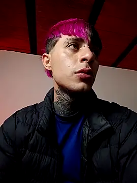 7 Saturno 7 online show from 11/18/25, 03:45