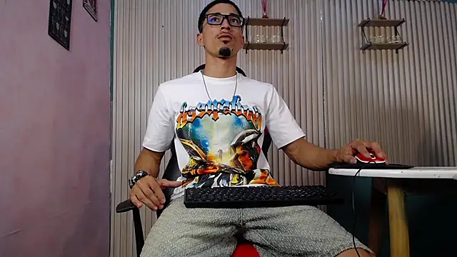 Becker2  online show from 01/11/26, 05:51