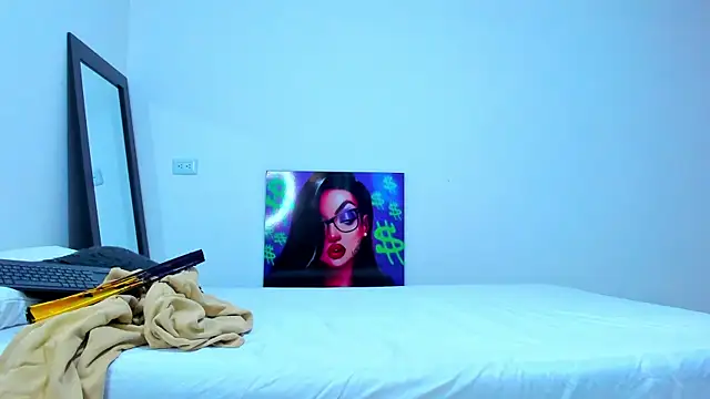 andrea cherryy online show from 09/19/25, 02:07