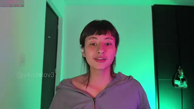 ggor4w33 online show from 01/06/26, 01:15