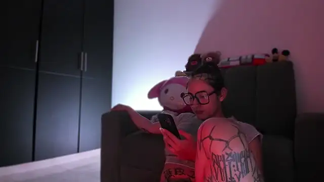 ggor4w33 online show from 03/15/26, 11:44