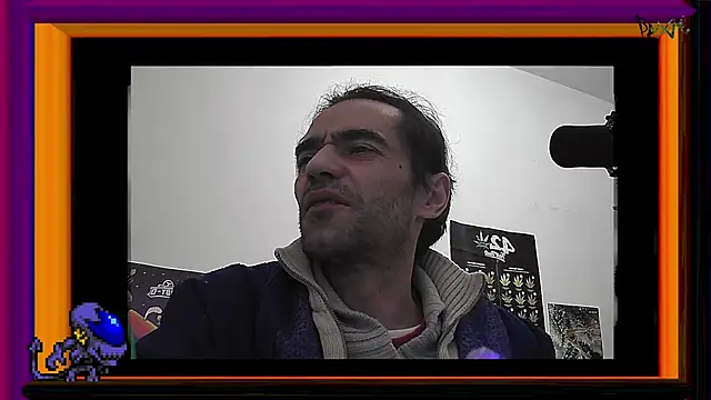 Snapshot of ReyDeBotones chatting on 03/22/25, 09:42 ReyDeBotones online show from 03/22/25, 09:42