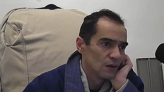 ReyDeBotones online show from 03/08/26, 12:08