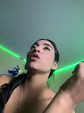 Bella ricci  online show from 02/04/26, 02:06