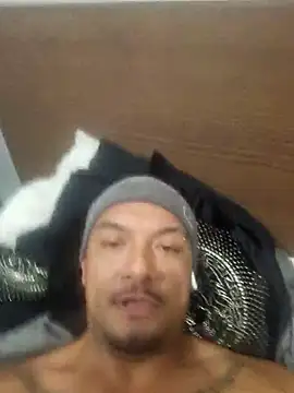 Hbig121 online show from 04/29/26, 01:10