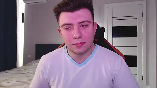 honey furry online show from 03/13/26, 04:52