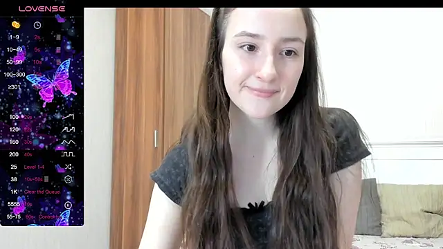 Cute  Nana online show from 12/14/25, 11:15