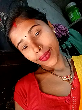 Snapshot of Miss_triha chatting on 03/01/25, 08:42 Miss triha online show from 03/01/25, 08:42