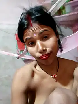 Snapshot of Miss_triha chatting on 03/08/25, 10:02 Miss triha online show from 03/08/25, 10:02