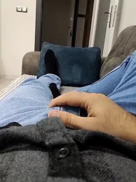 legolasleo online show from 11/04/25, 03:16