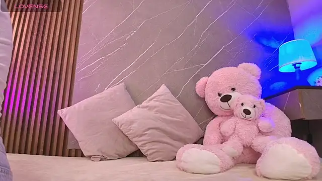 ariana jhonson1 online show from 02/24/26, 12:14