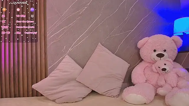 ariana jhonson1 online show from 03/17/26, 12:30