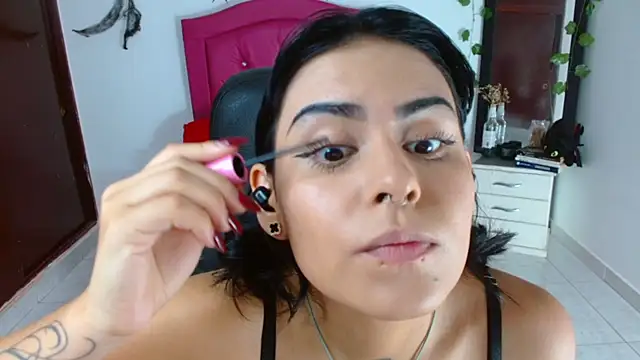 Snapshot of veronica_luar chatting on 07/02/26, 07:20 veronica luar online show from 07/02/26, 07:20