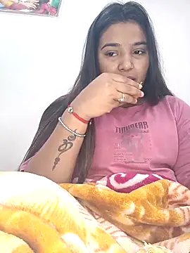 Snapshot of RAYI_01 chatting on 02/14/25, 06:12 RAYI 01 online show from 02/14/25, 06:12