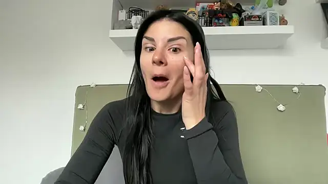 Petitecookie online show from 05/15/26, 11:28