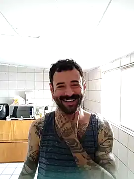 Snapshot of xdandan69 chatting on 02/12/25, 12:01 xdandan69 online show from 02/12/25, 12:01