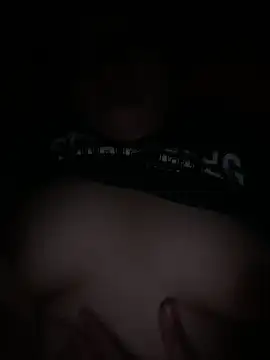 Snapshot of ema_abby chatting on 03/18/25, 02:58 ema abby online show from 03/18/25, 02:58