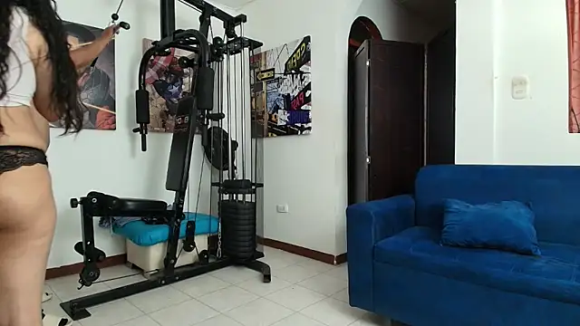 Snapshot of ema_abby chatting on 11/26/25, 08:21 ema abby online show from 11/26/25, 08:21