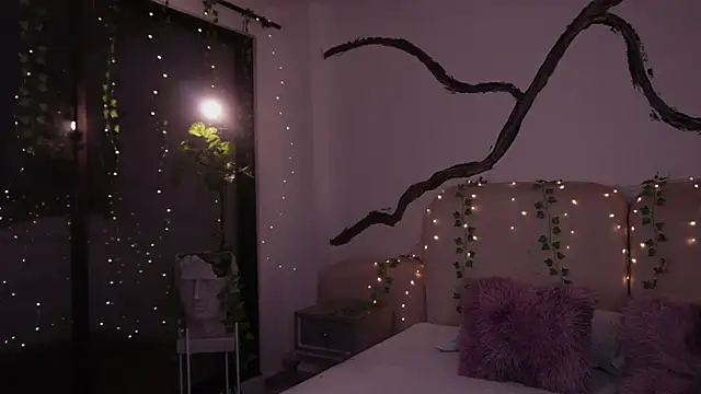 soidai miiu online show from 10/16/25, 12:11